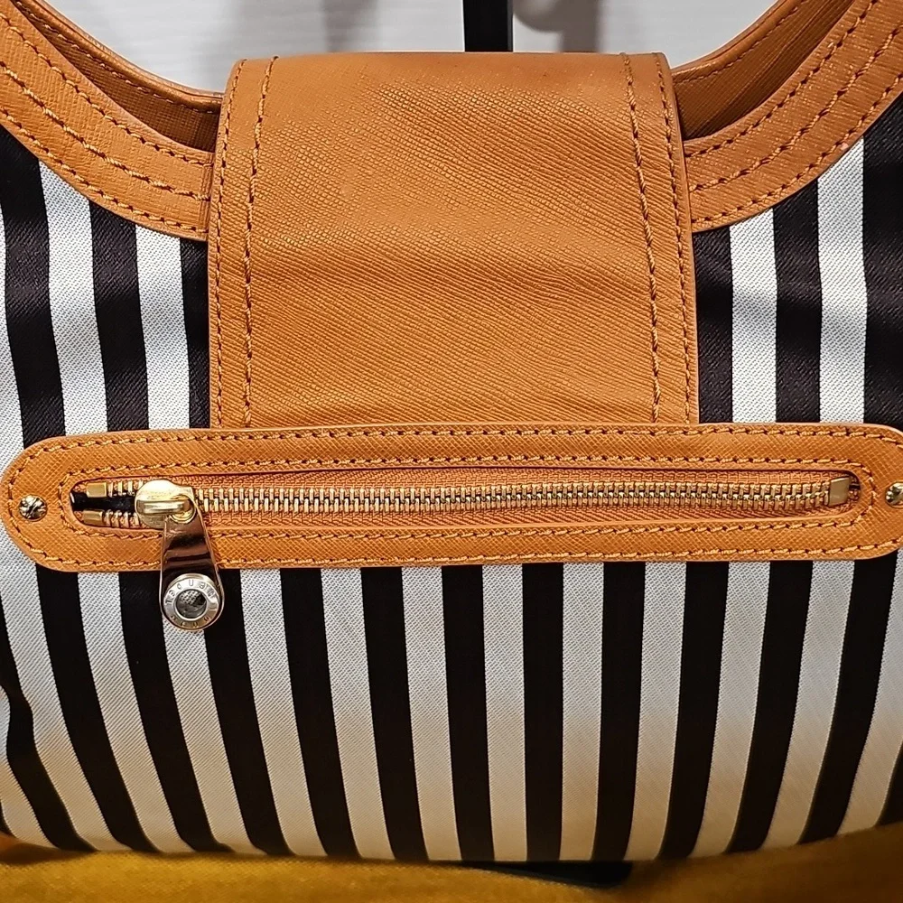Henri Bendel Miss Bendel Hobo Shoulder Bag MSRP $298 NWT!